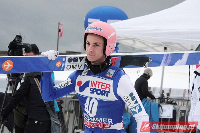 120 Manuel Fettner